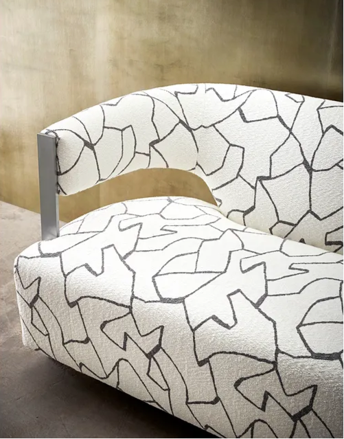 Giselle Sette, Curved Modern Sette