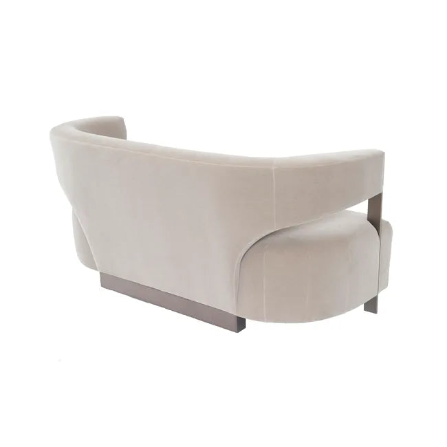 Giselle Sette, Curved Modern Sette